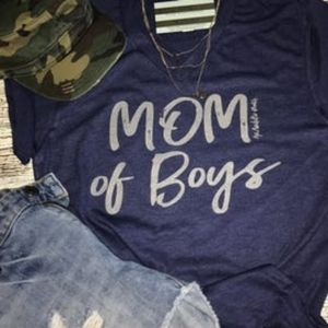 Cats Books and Tea - Cat Lover Gift - Cat Shirt - Book Lover - Cat Tshirt